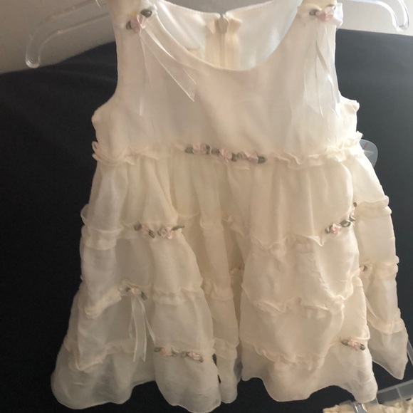 Cinderella  baby dress 3 piece set with ruffles - Picture 7 of 10